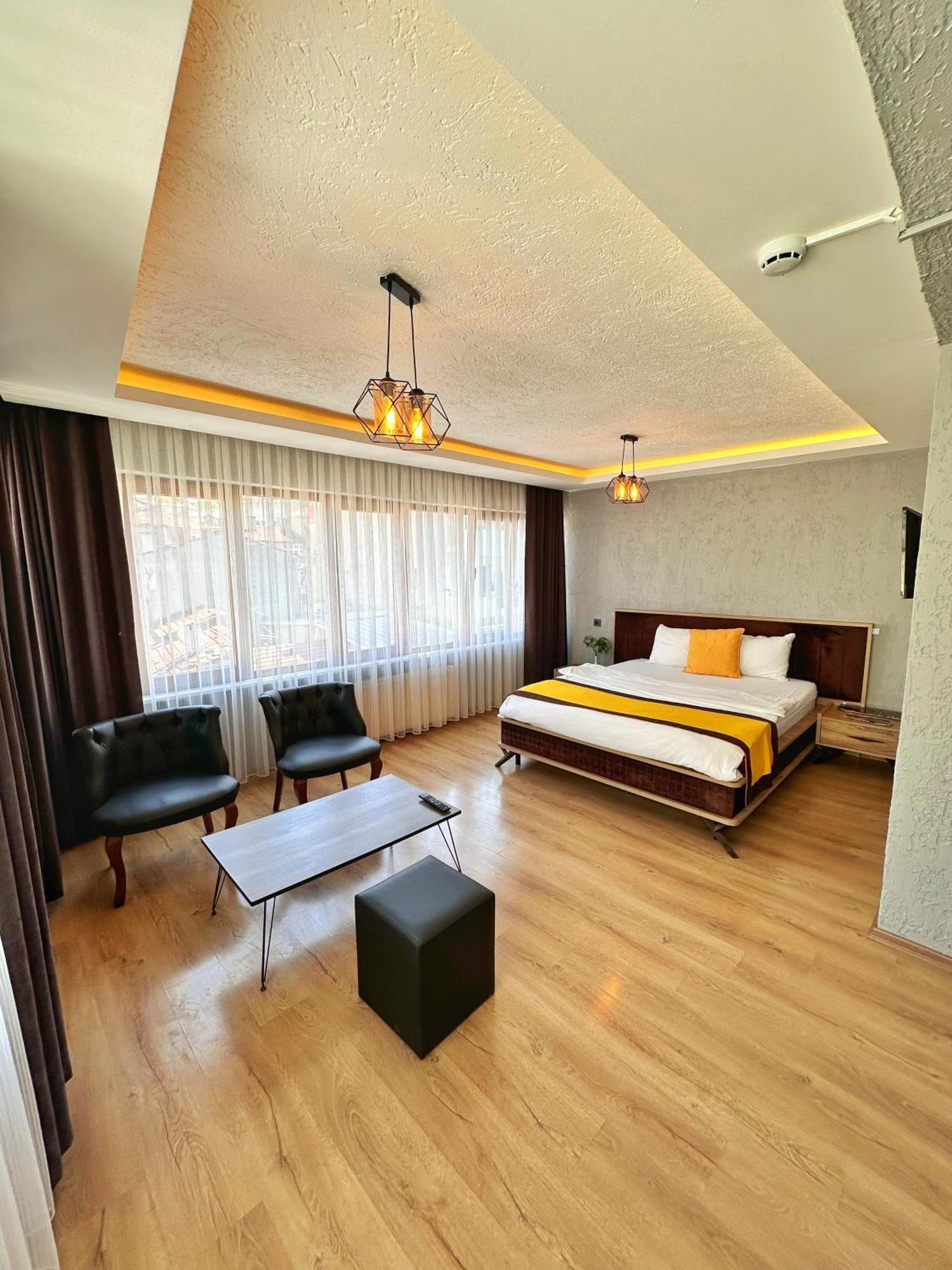 Pera Suits Bursa Bagian luar foto