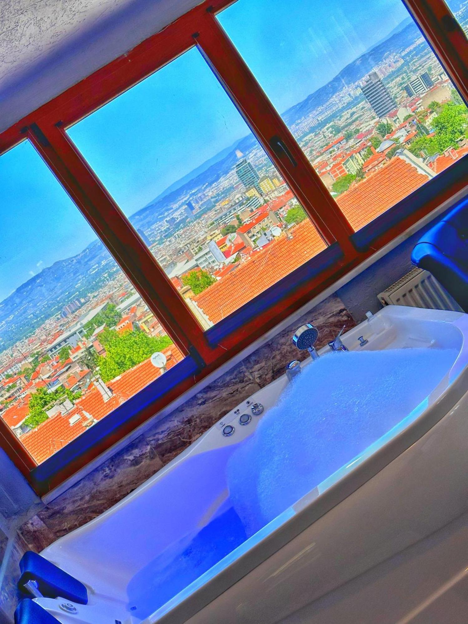 Pera Suits Bursa Bagian luar foto